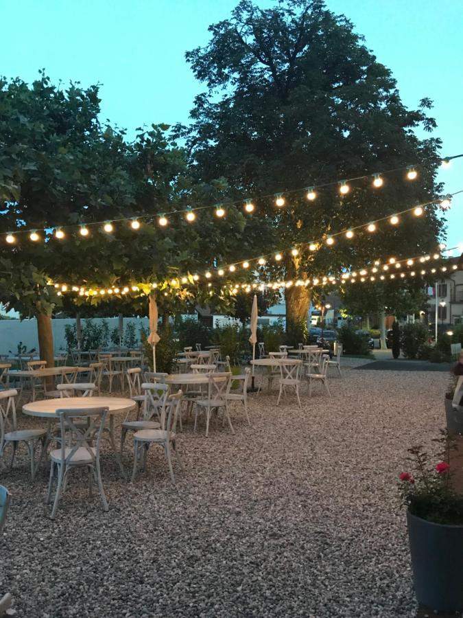 L'Auberge De Mezieres Dış mekan fotoğraf